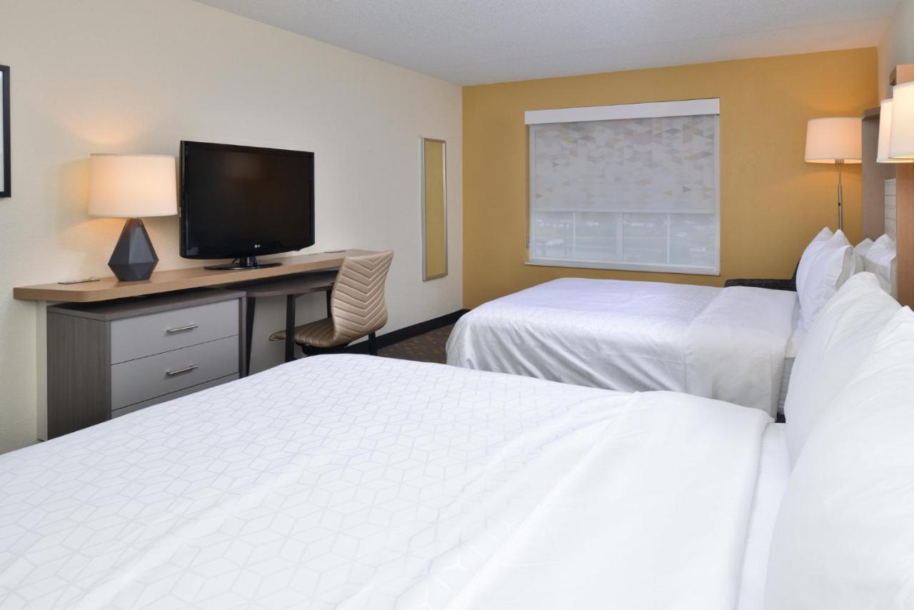 Holiday Inn Hotel & Suites Overland Park-Convention Center By Ihg Exterior foto