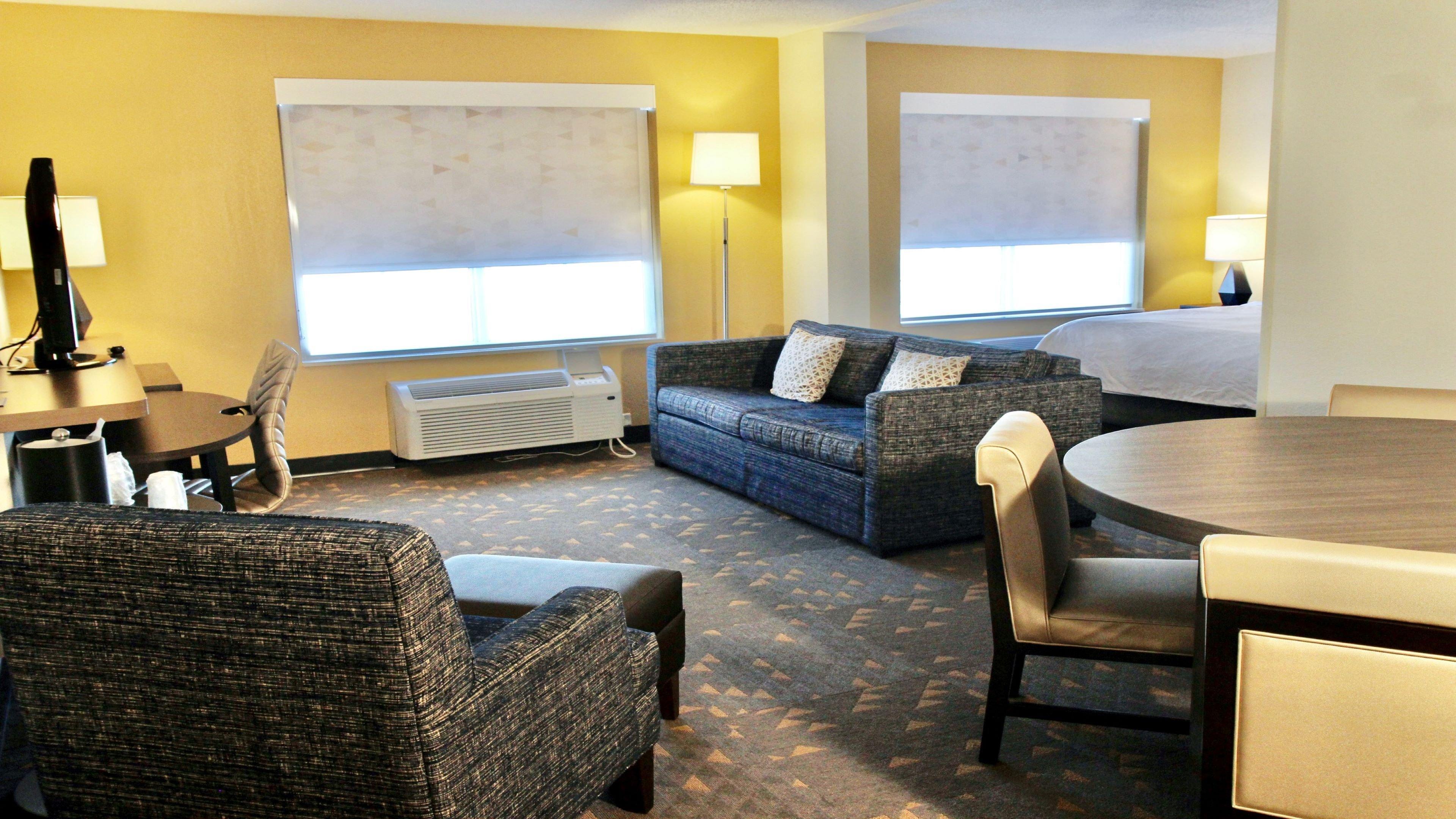 Holiday Inn Hotel & Suites Overland Park-Convention Center By Ihg Exterior foto